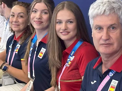 El rey Felipe ya disfruta de Palma mientras Leonor y Sofía continuan con su apoyo a España en las Olimpiadas