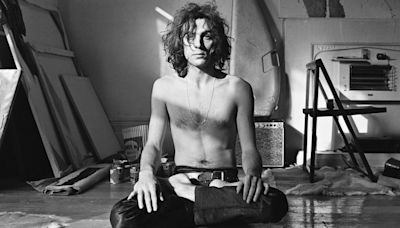 Earliest known Syd Barrett painting to be auctioned