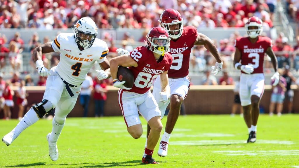 Sooners wide receiver Gavin Freeman entering the transfer portal