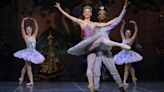 Fastuosidad, lujo y colorido en el estreno del ballet La Bayadera
