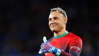 Gustavo Alfaro se mostró sorprendido con la decisión de Keylor Navas