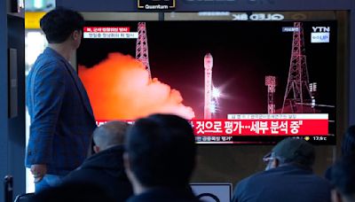 北韓發射軍事偵察衛星 新型火箭爆炸失敗！再獲俄援