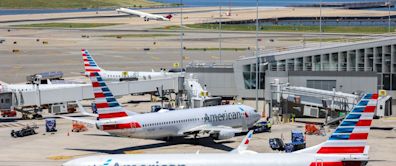 American Airlines Stock Falls After Carrier Cuts Outlook