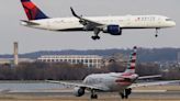 Las previsiones de Delta se quedan cortas mientras las aerolíneas recortan las tarifas de verano