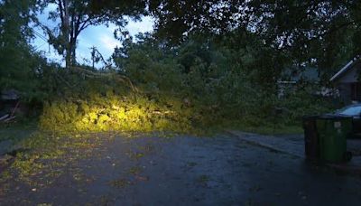 School closures in Mecklenburg, Gaston, and Lincoln counties after strong storms