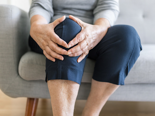 Women Over 40 Have a Higher Risk for a Torn Meniscus + Knee Pain— Here’s How To Heal It Naturally