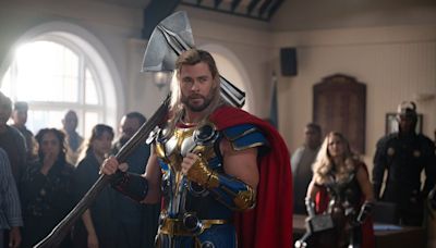 Chris Hemsworth por Thor: Love and Thunder: “Me convertí en una parodia de mí mismo” - La Tercera