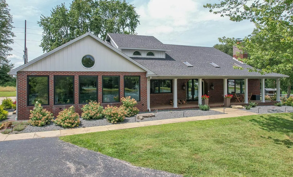 House where Tom Hanks lived while filming 'A League of Their Own' for sale in Indiana