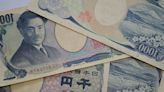 Japanese Yen gains ground due to rising speculation of rate cuts by the Fed