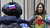 Guerra en Ucrania: condenan a una mujer a prisión por cambiar precios en un supermercado por mensajes contra Rusia