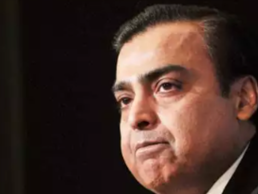 Mukesh Ambani's Reliance Industries Loses Massive Rs 80,00,00,00,000 In Market Value After Sharp Share Decline