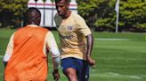 São Paulo se reapresenta e conta com Marcos Antônio em treino