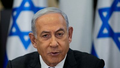 Netanyahu responde a advertencia de Biden sobre embargo de armas: “Si tenemos que estar solos, lo estaremos” - La Tercera