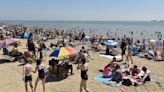 UK weather maps show exact date 20C mini heatwave will hit