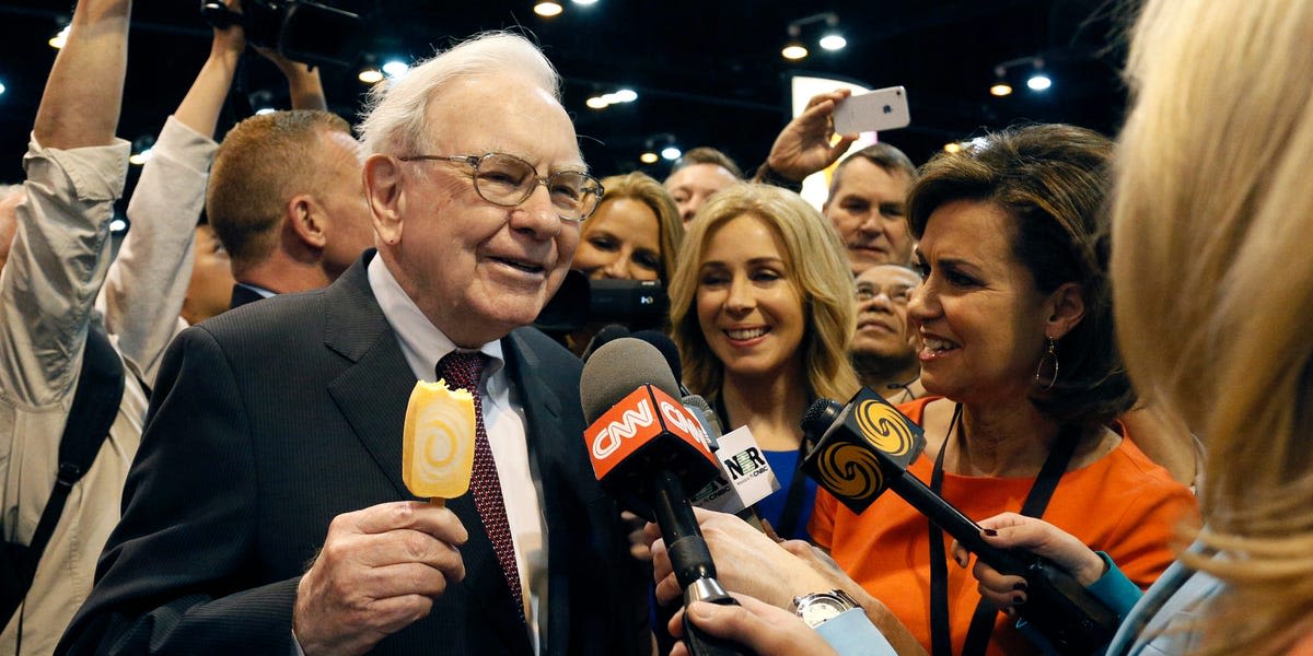 Warren Buffett warned on AI scams, a fiscal disaster, and losing friends. Here are 15 top quotes from Berkshire's bash.