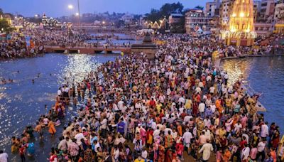 Kumbh Mela: Railways To Run 992 Special Trains, Besides 6,580 Regular Trains To Prayagraj