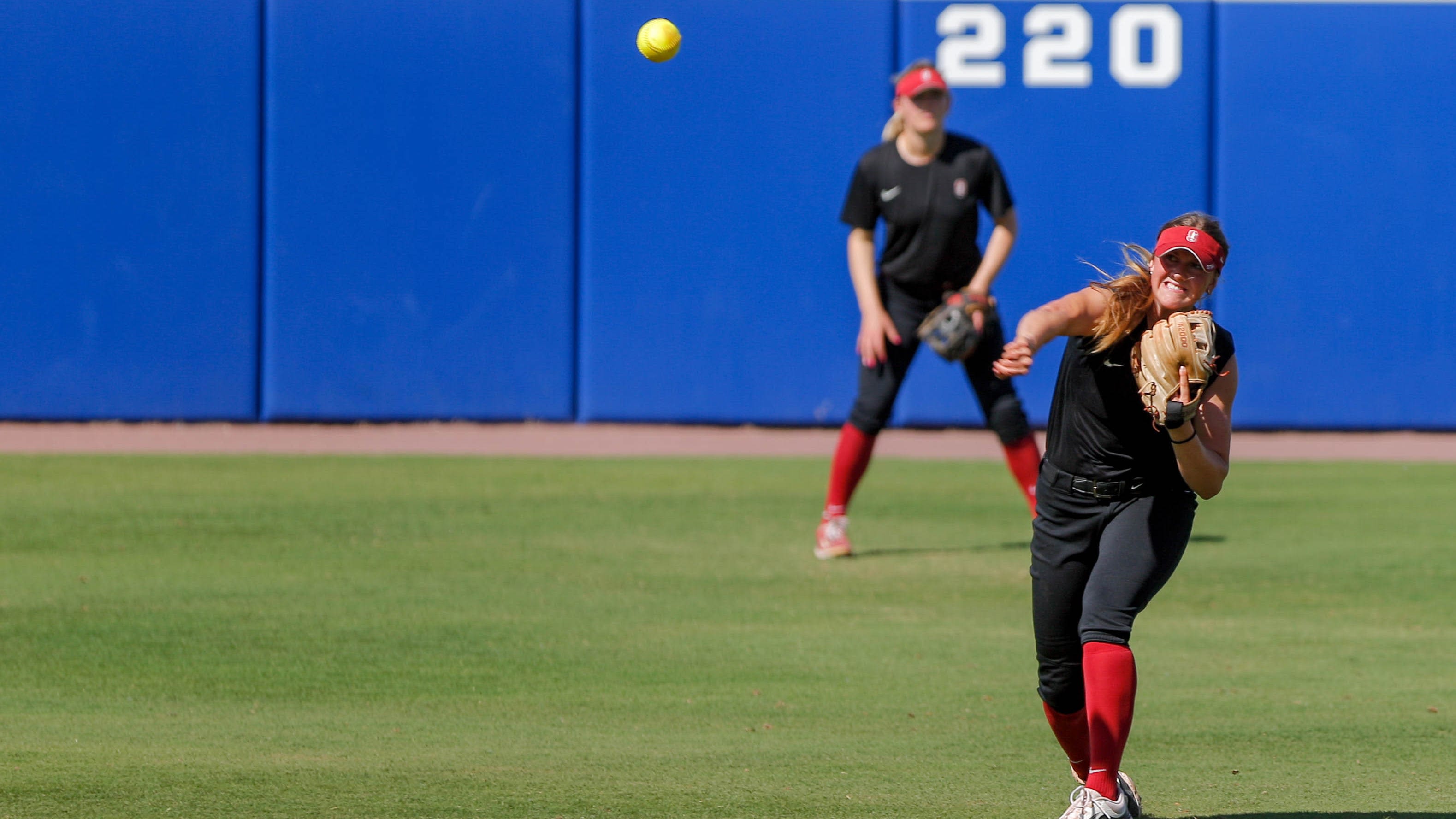 Stanford softball vs Texas live score updates in NCAA Women's College World Series