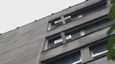 Niño de 4 años cae del quinto piso de un edificio y sobrevive: "Está vivo por el poder de Dios"