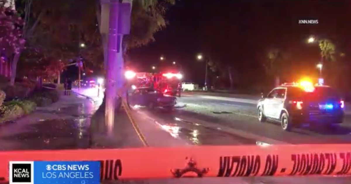 Off-duty LASD sergeant killed in single-car crash in Valencia