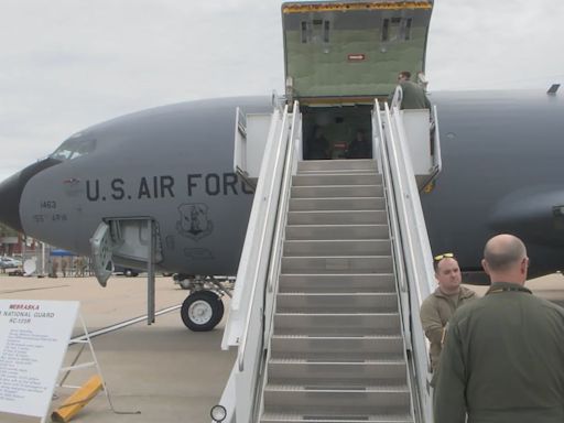 Nebraska Air National Guard hosts open hangar recruiting event