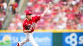Cincinnati LHP prospect Andrew Abbott makes his MLB debut for Reds vs. Brewers