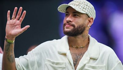 Mavie, tigre e coroas: conheça os significados das tatuagens de Neymar