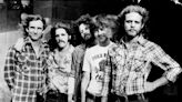 Criminal trial over Eagles’ stolen “Hotel California” lyrics begins in Manhattan
