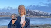 王若琳為新專輯飛冰島 夢幻景色讓她大嘆：非常震撼