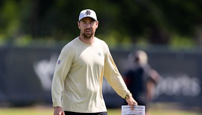 New Saints play caller Klint Kubiak excited to work with Alvin Kamara