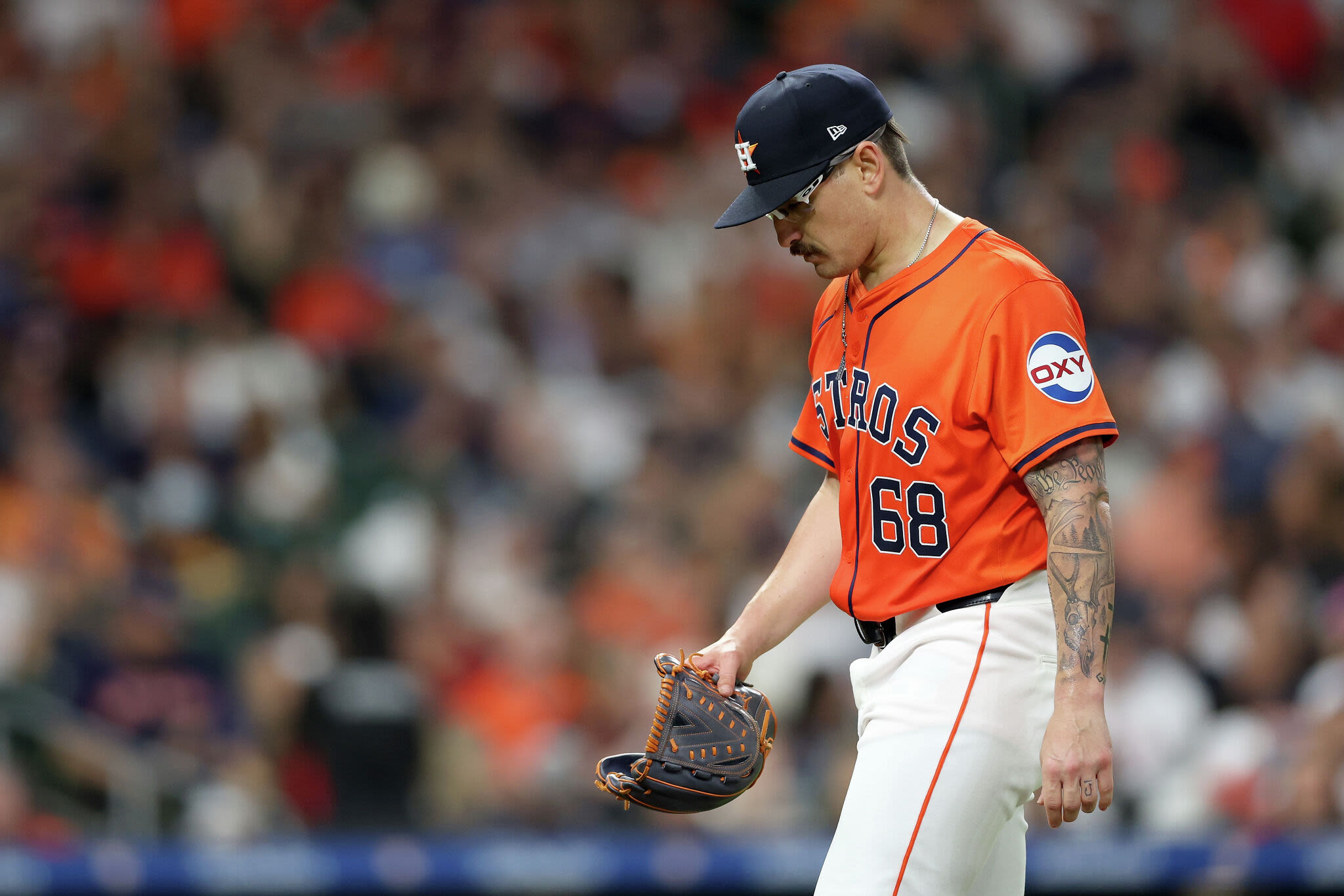 Astros' latest injury blow comes at worst possible time