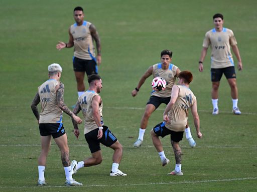 Buenas noticias para Scaloni: Argentina, con plantel completo para jugar contra Colombia por las Eliminatorias