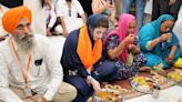 Maryam Nawaz reaches out to Sikh pilgrims at Pakistan's Kartarpur Sahib Gurdwara