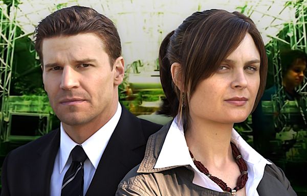 The Bones Season 1 Opening Credits Had Viewers Mixing Up Two Cast Members - SlashFilm