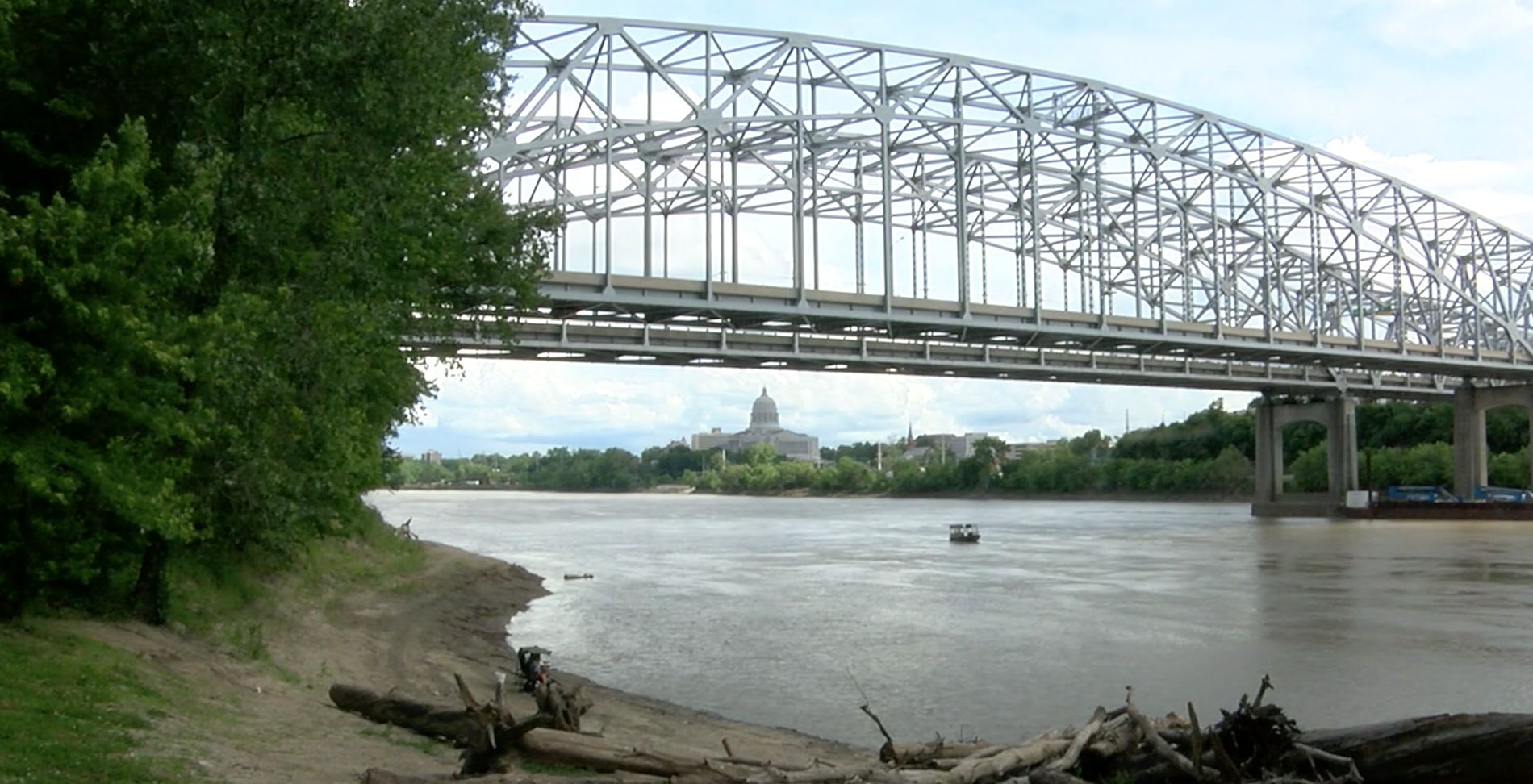 Jefferson City check point in Missouri River 340 race now open - ABC17NEWS