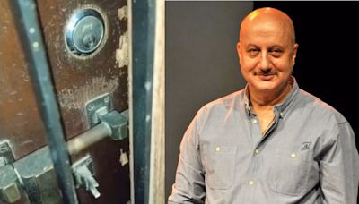 Anupam Kher Files FIR After 2 Thieves Break Into His Mumbai Office & Steal Negative Of A Film; Watch VIDEO