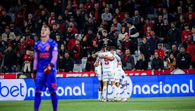 Athletico-PR 1 x 3 Bahia - Tricolor entra no G-4 e cola no Flamengo