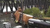 Train derailment shuts down Steel Bridge Monday morning