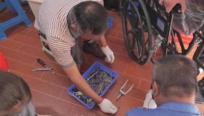 Disabled repairman offers free maintenance of wheelchairs for those in need