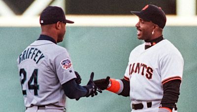 Willie Mays' death reopens debate: Who's the game's 'greatest living ballplayer'?