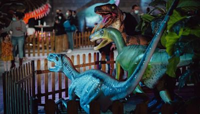 Los dinosaurios toman el Palacio de Congresos de Huesca