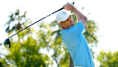 Alker takes 1-stroke Kaulig lead into weekend