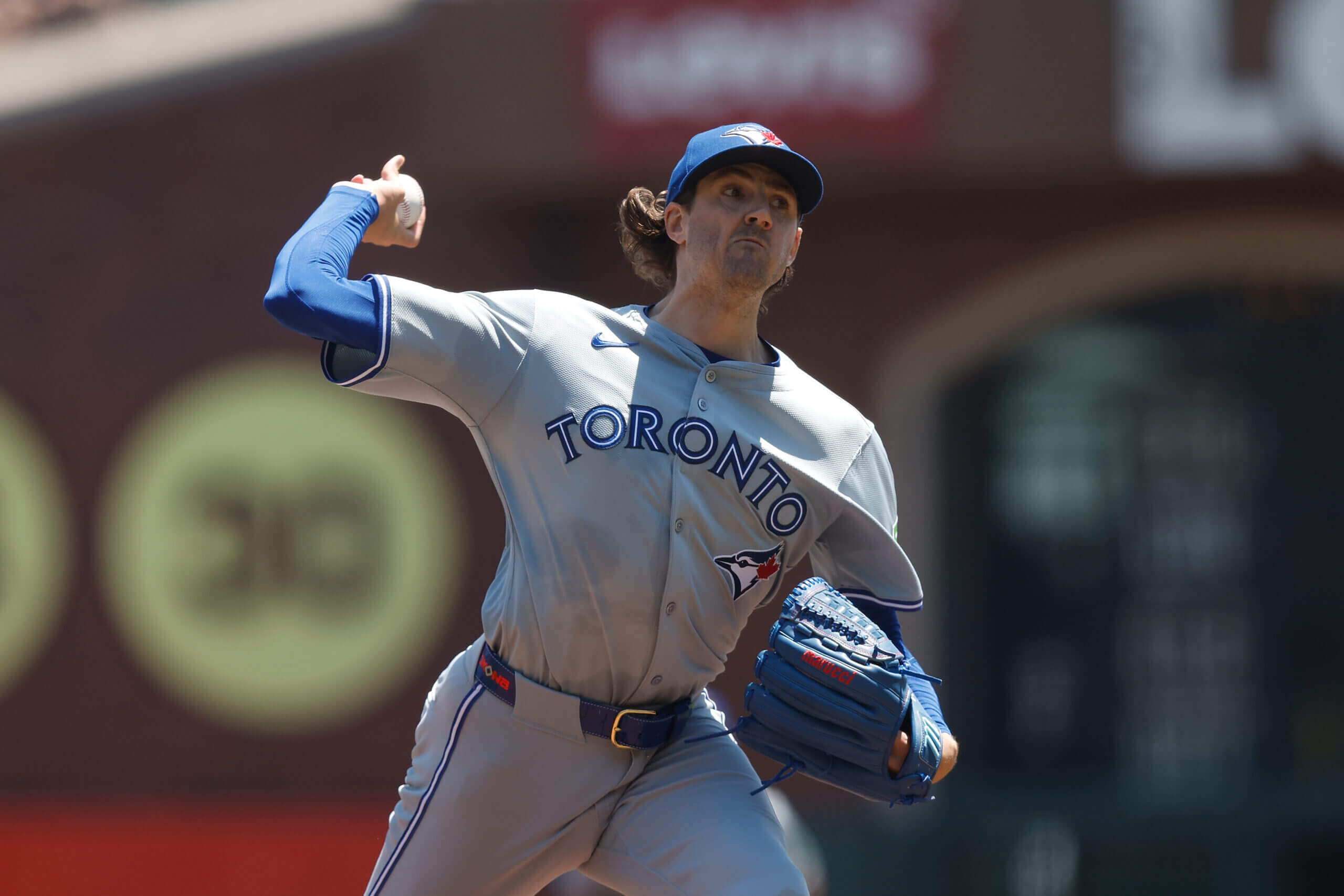 Blue Jays' Kevin Gausman continues tweaks in win, but Bo Bichette injury concern looms