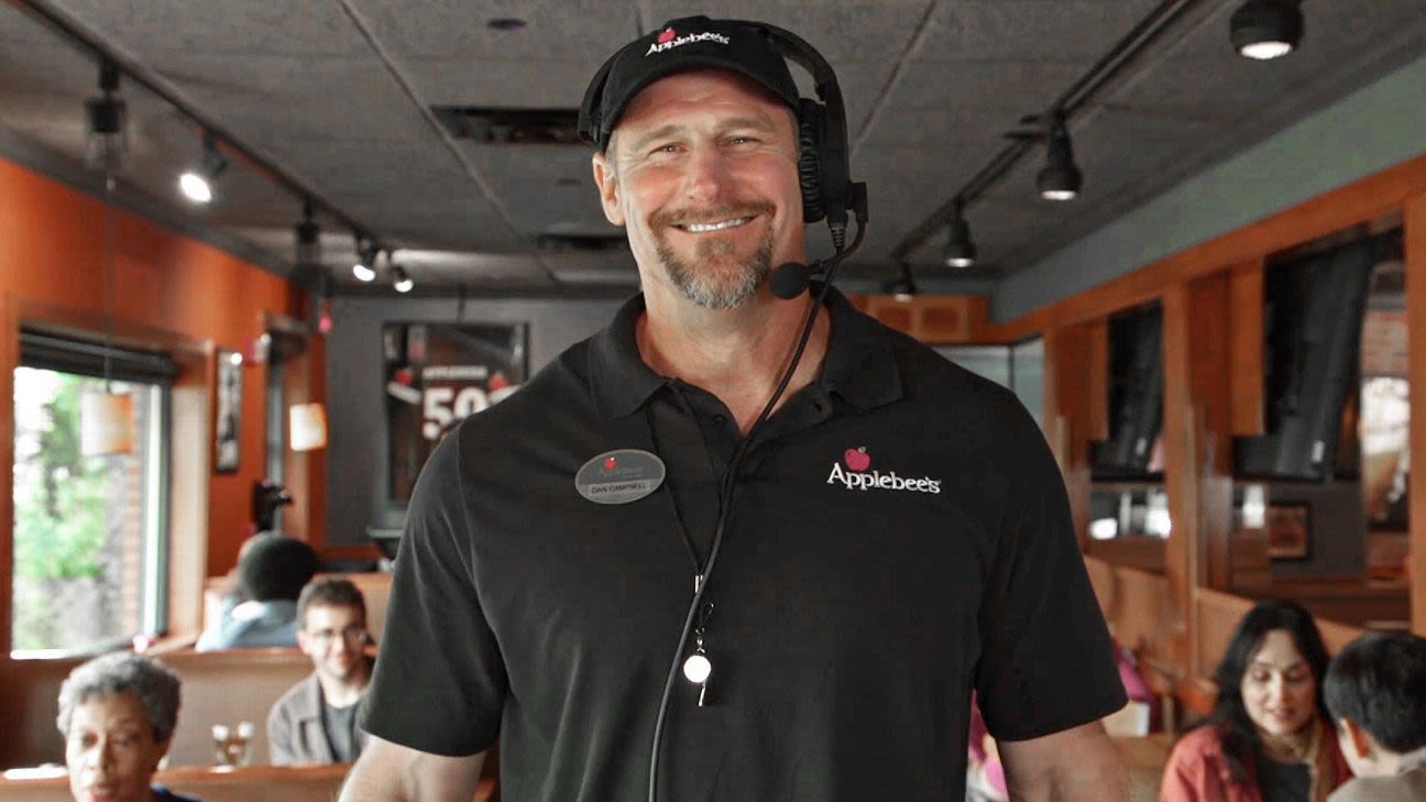 'He's a natural': Dan Campbell makes acting debut in eight-part Applebee's commercial