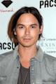 Tyler Blackburn