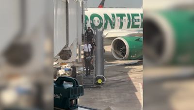 Frontier Airlines pilot arrested at IAH on warrant from Dallas-Fort Worth