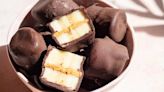 La receta de los bombones de banana y chocolate sin azúcar: para darse un antojo dulce y saludable | Por las redes