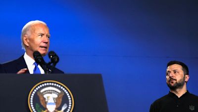 Biden mistakenly refers to Zelenskiy as Putin before correcting himself