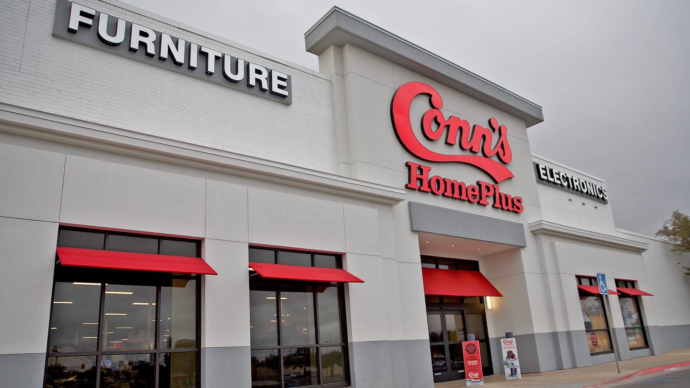 Conn's HomePlus, Badcock Home Furniture closing 20 locations in Florida, US. Here's where