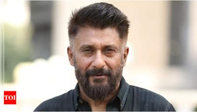 ...fires a leading Bollywood actor due to manager's 'arrogant' behavior, says, 'These middlemen have destroyed more careers than made it. Do a workshop and train these kids' | Hindi Movie News - Times of India