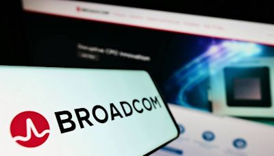 Analysts revisit Broadcom stock price targets after Q3 earnings